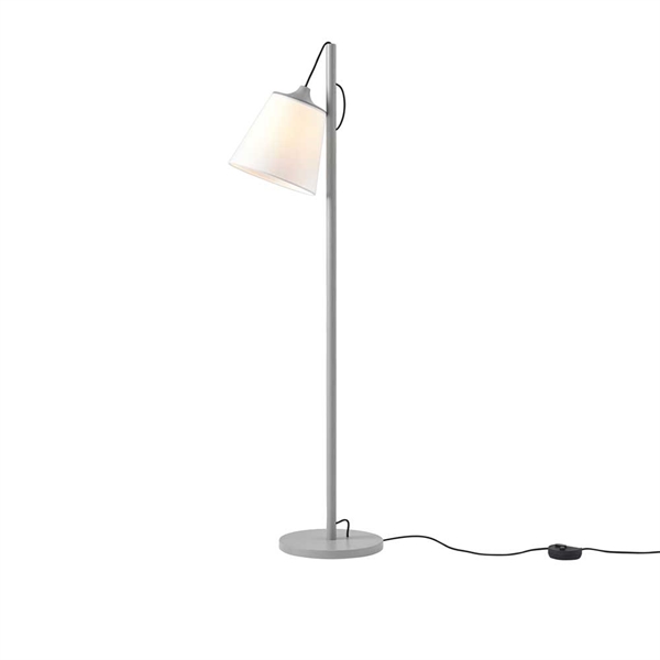 Muuto Muuto Pull Gulvlampe Lamper